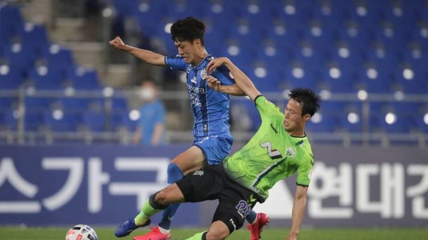 今夜体能课后，皇家社会遗憾出局备战亚冠，目标明确，高层口径保持一致